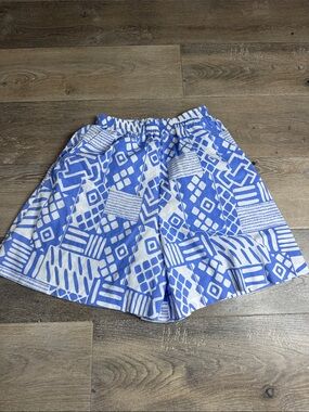 Vintage Koret White and Blue Geometric Bermuda Shorts 1209